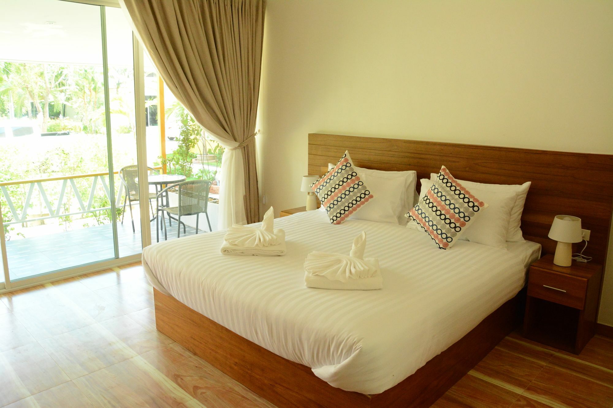 Jazz U Garden Resort Strand Kata Exterior foto
